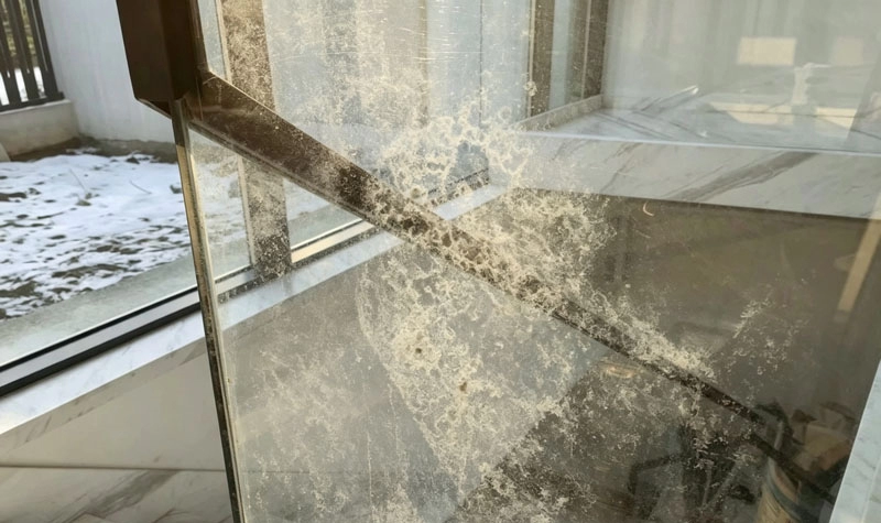 Qu'est-ce que la corrosion du verre