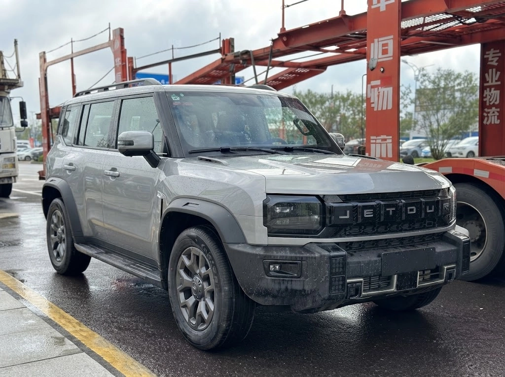 Jetour T2